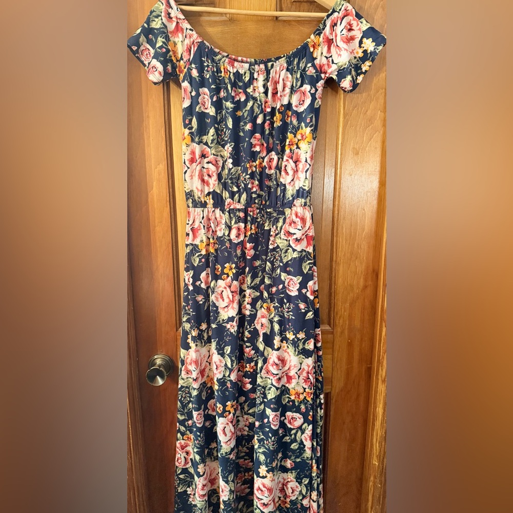 Hot Kiss Floral Pattern dress with shorts